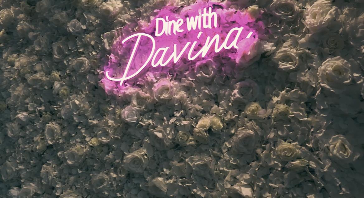 dine with davina